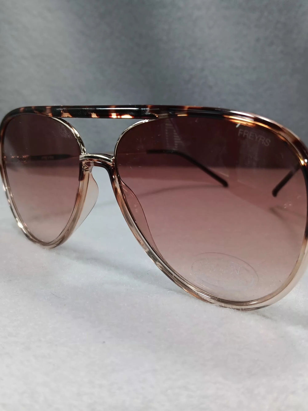 FREYRS Eyewear Aviator Sunglasses Shay Tortoise Brown Gold 70s Retro Boho
